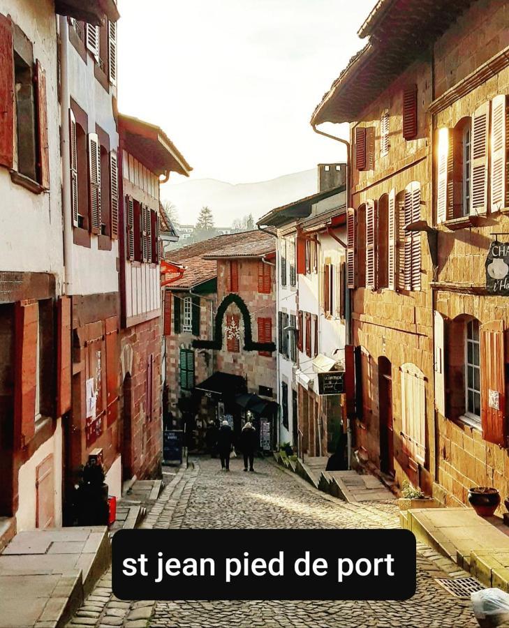 Maison Errientania Souraide Bagian luar foto